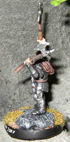 Dwarf with two Weapons